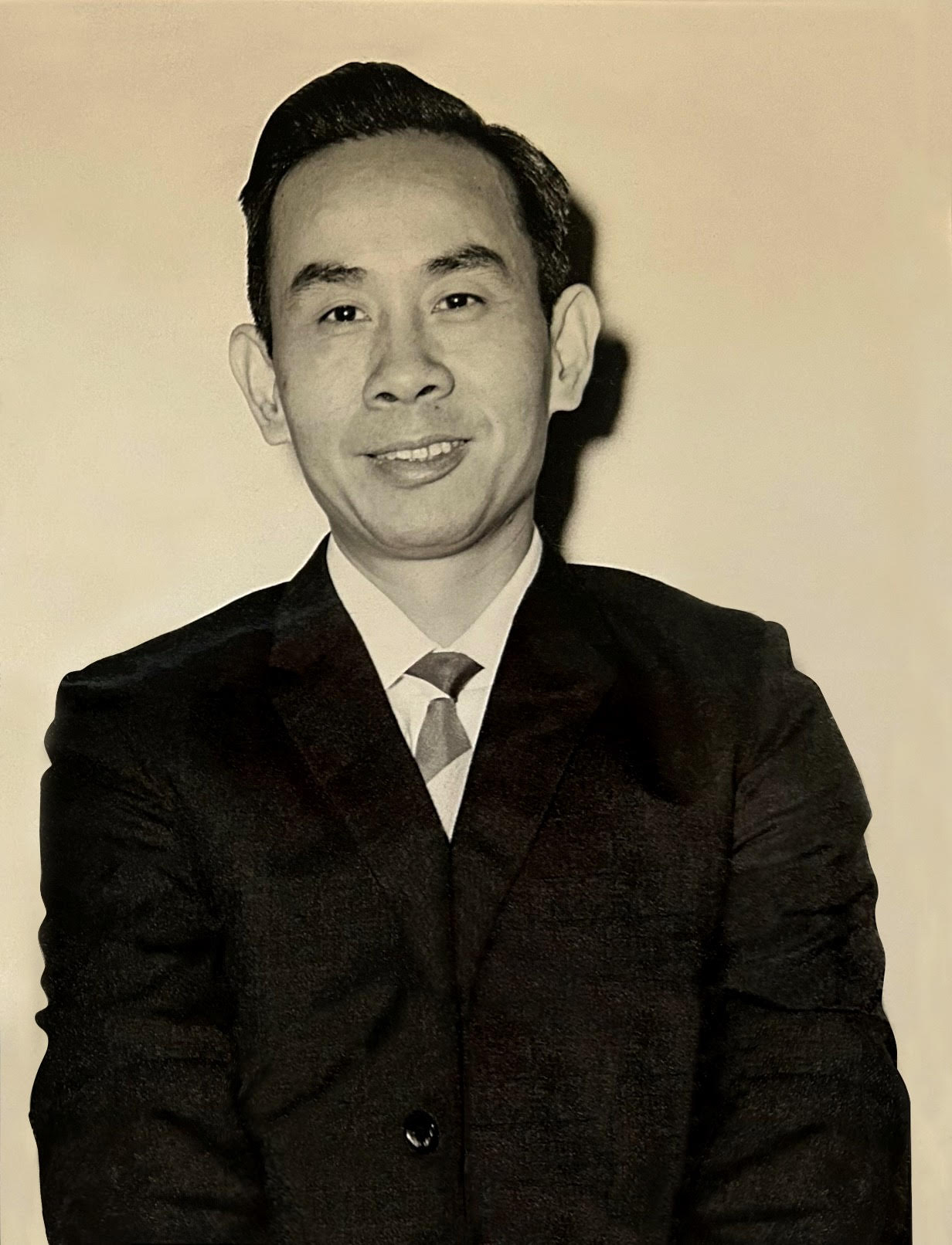 Ernie Ong Seto