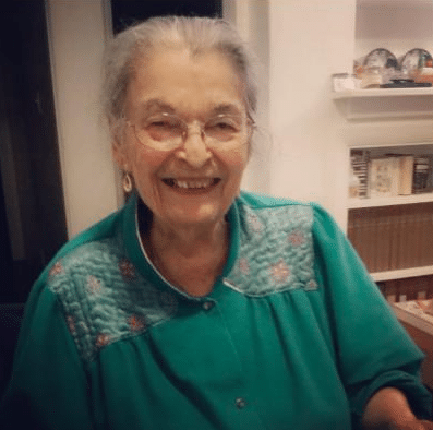 Juanita Nieves