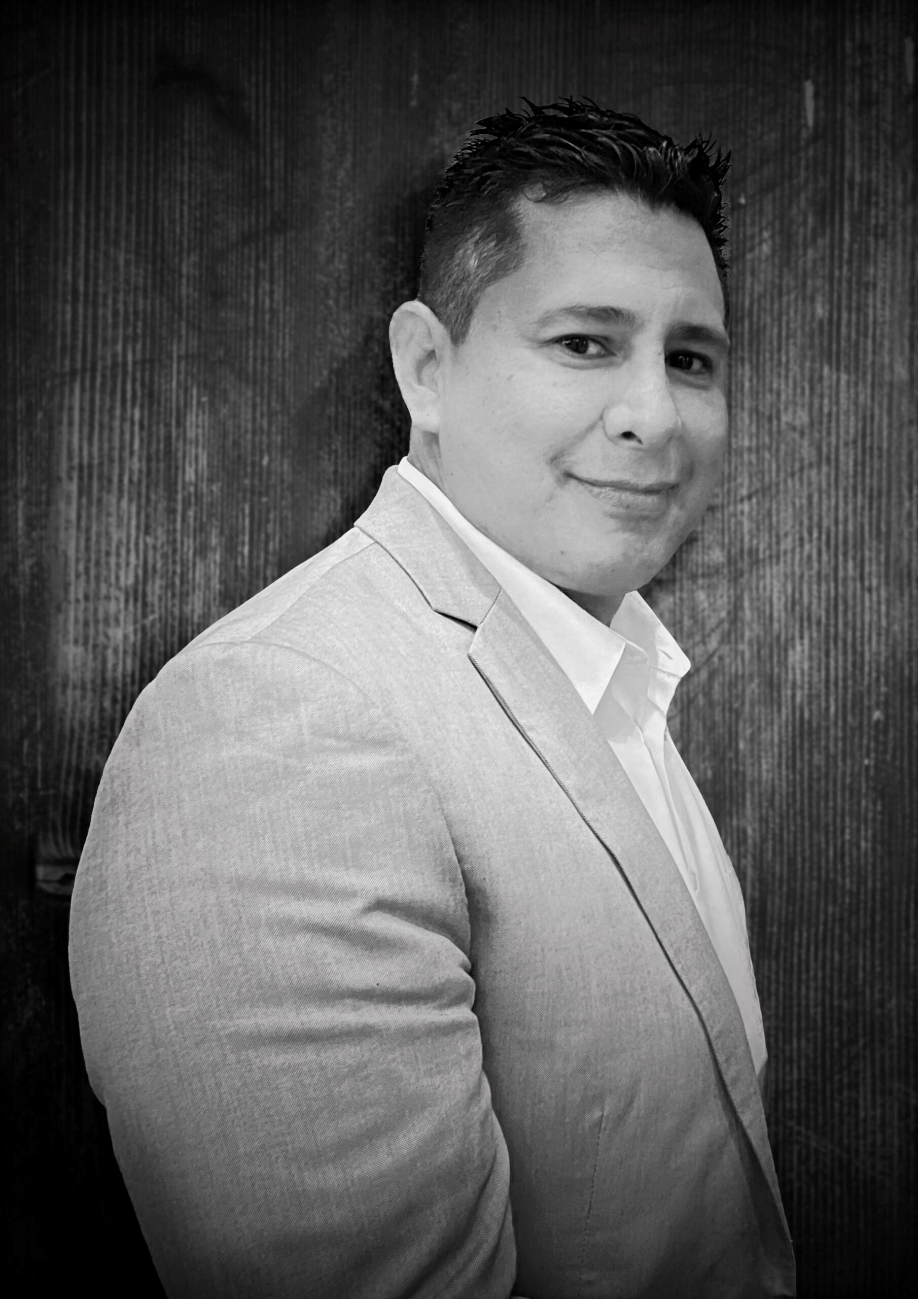 Carlos Mireles